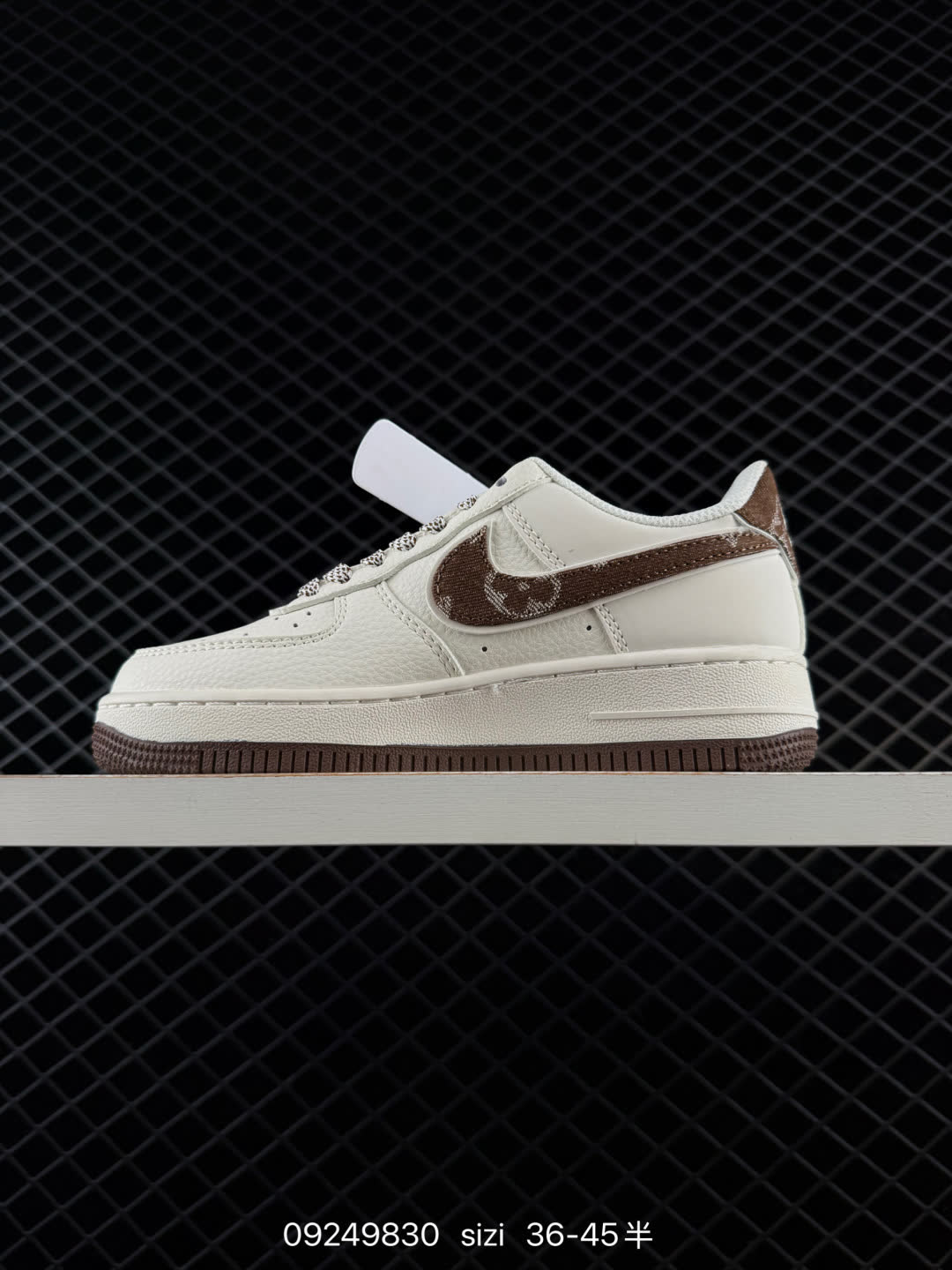 NIKE AIR FORCE 1-SM6668-126